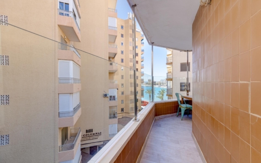 Apartament w Torrevieja – EE8398
