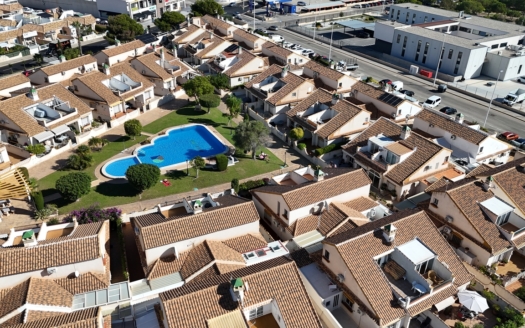 Bungalow en La Zenia – EE10245