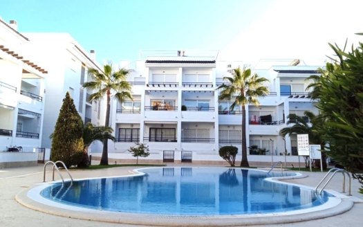 Penthouse in Torrevieja – EE12487
