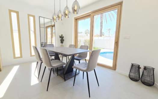 Villa in Orihuela Costa – EE12318