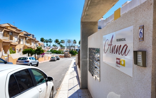 Apartment in Orihuela Costa – EE12329
