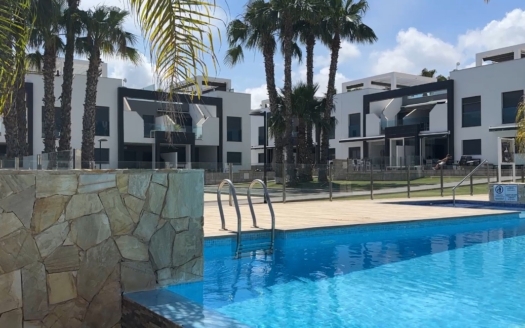 Apartment in La Zenia – EE12284