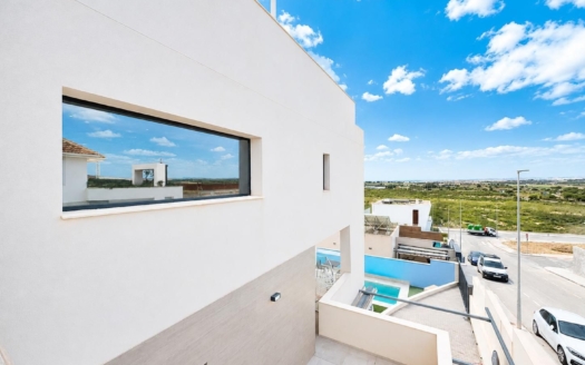 Villa in Ciudad Quesada – EE12357