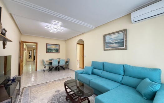 Apartament w Torrevieja – EE12466