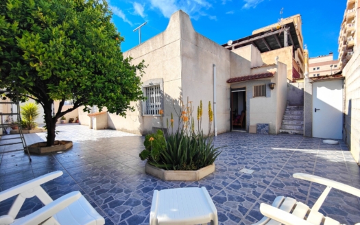 Bungalow in Torrevieja – EE12253