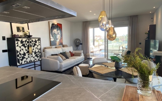Penthouse in Torrevieja – EE8881