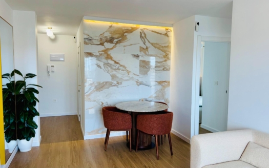 Penthouse in Torrevieja – EE12347