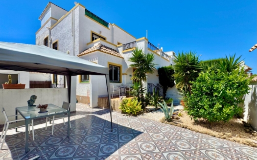 Dom w Orihuela Costa – EE12459