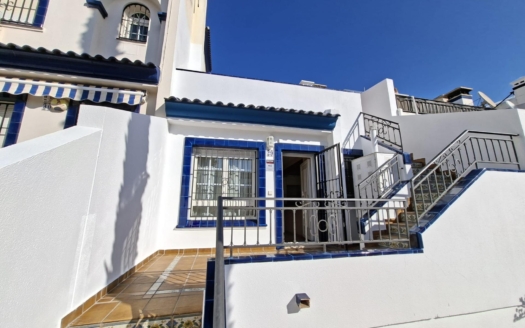 Bungalow w Orihuela Costa – EE12051