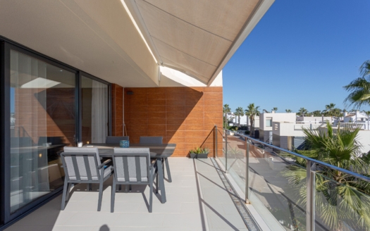 Apartamento en Orihuela Costa – EE12478