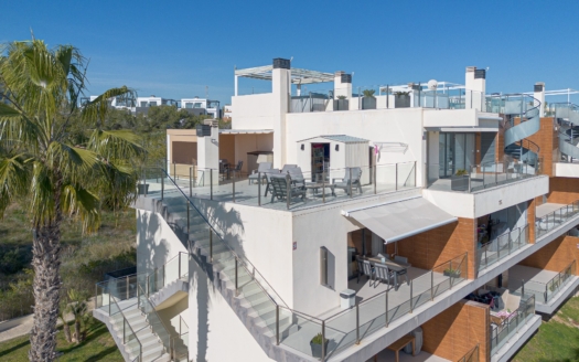 Apartamento en Orihuela Costa – EE12478