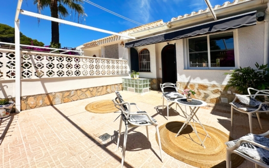 Town House in Orihuela Costa – EE12362