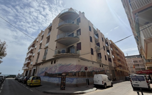Apartment in Torrevieja – EE12471