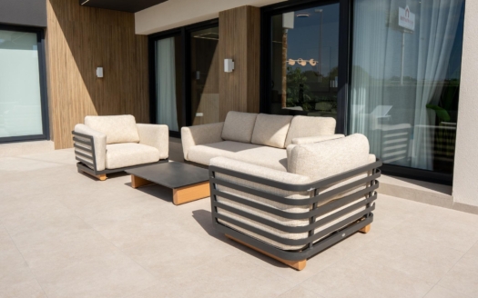 Chalet en Ciudad Quesada – EE7136