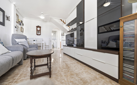 Apartment in La Regia, La Zenia – EE11726
