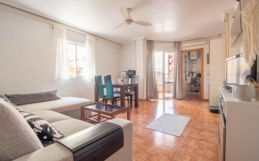 Appartement à Torrevieja – EE12605