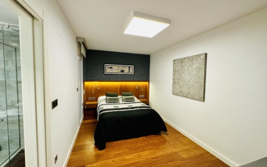 Appartement à Torrevieja – EE11314