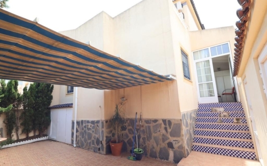Rekkehus i Torrevieja – EE12928