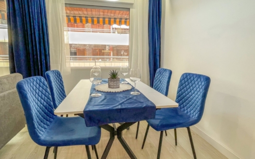 Apartamento en Torrevieja – EE12961