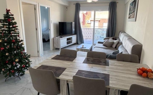 Apartamento en Torrevieja – EE12956