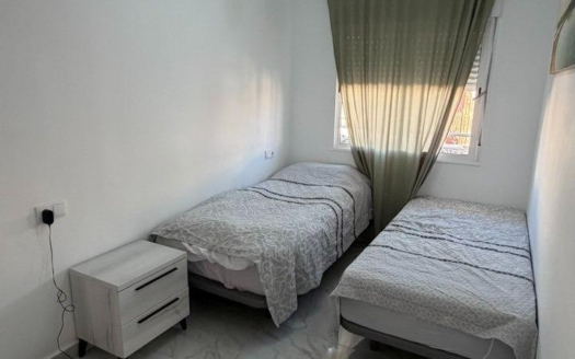 Apartamento en Torrevieja – EE12956
