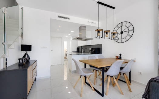 Rekkehus i Torrevieja – EE12512
