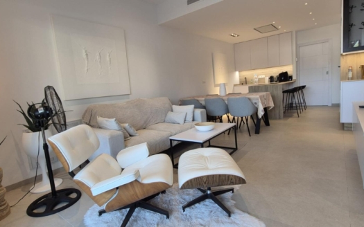 Apartment in San Pedro del Pinatar – EE13001