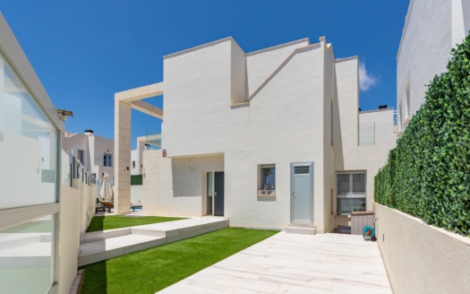 Villa in Orihuela Costa – EE12914