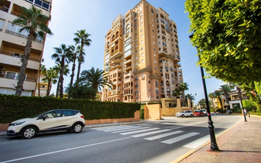 Apartment in Torrevieja – EE12940