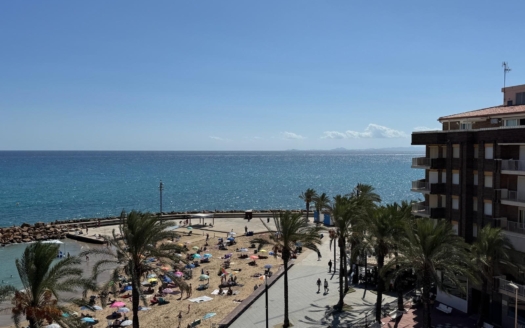 Leilighet i Torrevieja – EE12560