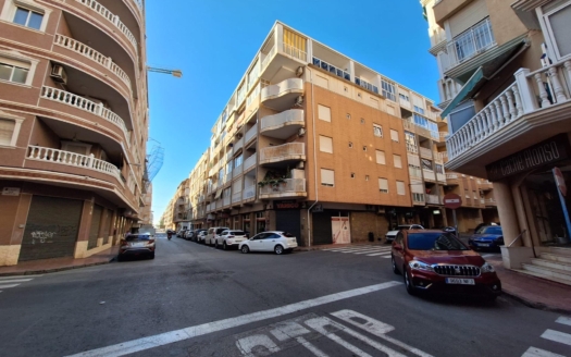Lägenhet i Torrevieja – EE12564