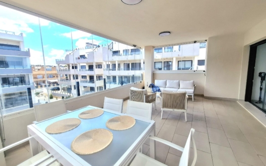 Apartamento en Orihuela Costa – EE12537