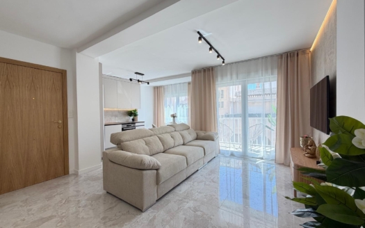 Toppleilighet i Torrevieja – EE11743