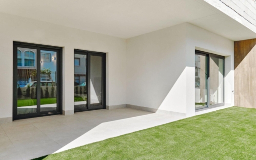 Bungalow w Torrevieja – EE5582