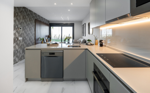 Bungalow en Torrevieja (Alicante) – EE12664