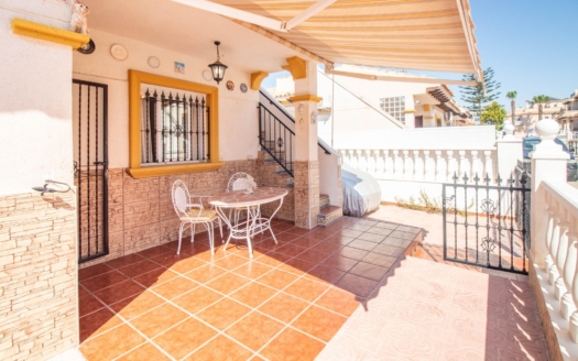 Radhus i Orihuela Costa – EE13131