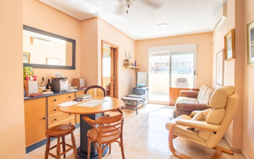 Penthouse w Torrevieja – EE13232