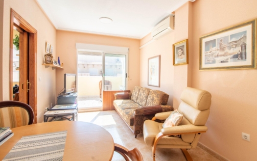 Penthouse w Torrevieja – EE13232