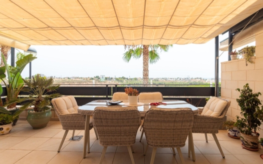 Terraced house in Orihuela Costa – EE13220