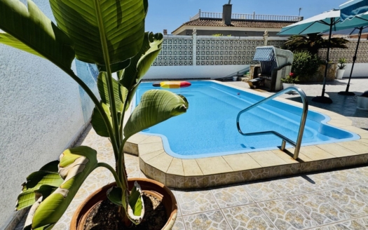 Willa w Torrevieja – EE13041