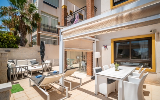 Apartment in Guardamar del Segura – EE13157
