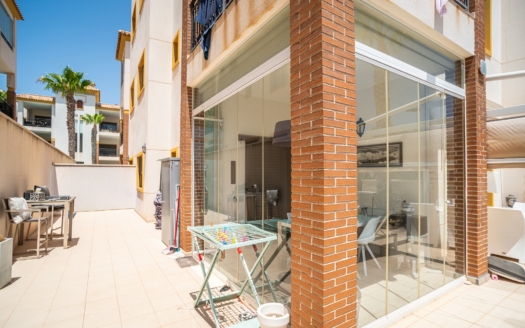 Apartment in Guardamar del Segura – EE13157