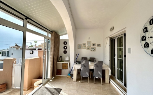 Bungalow in Villamartin – EE13207