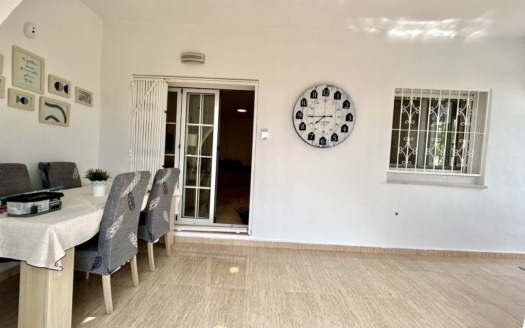 Bungalow in Villamartin – EE13207