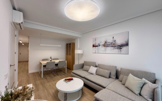 Penthouse in Torrevieja – EE13080