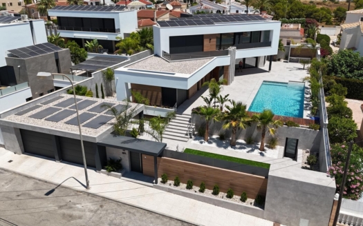 Villa in Ciudad Quesada – EE13242