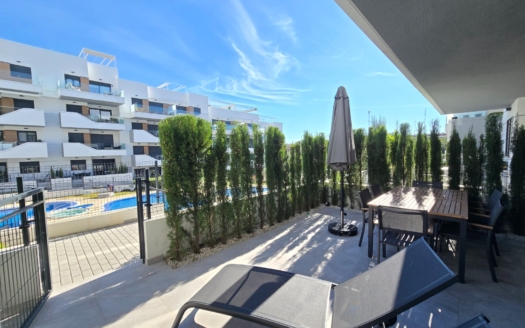 Apartment in Orihuela Costa – EE13202