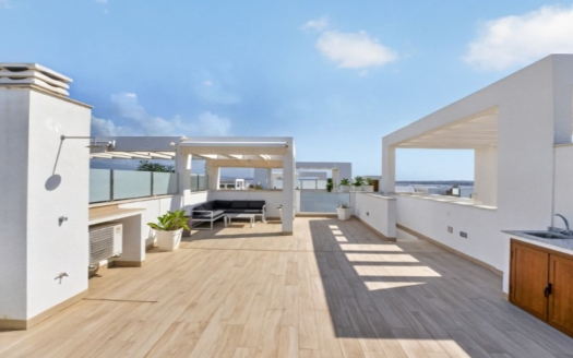 Penthouse w Torrevieja – EE13048