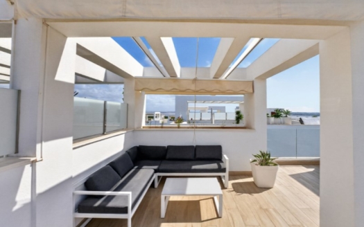 Penthouse w Torrevieja – EE13048
