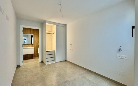 Leilighet i Torrevieja – EE13102